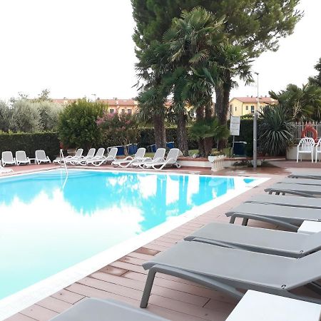 Hotel da Roberto Lazise Bagian luar foto