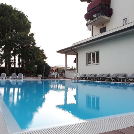 Hotel da Roberto Lazise Bagian luar foto