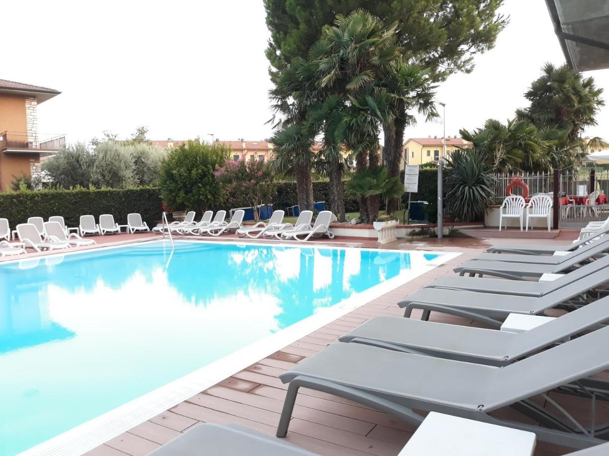 Hotel da Roberto Lazise Bagian luar foto
