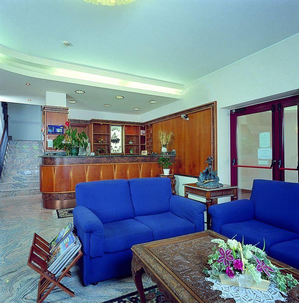 Hotel da Roberto Lazise Bagian luar foto