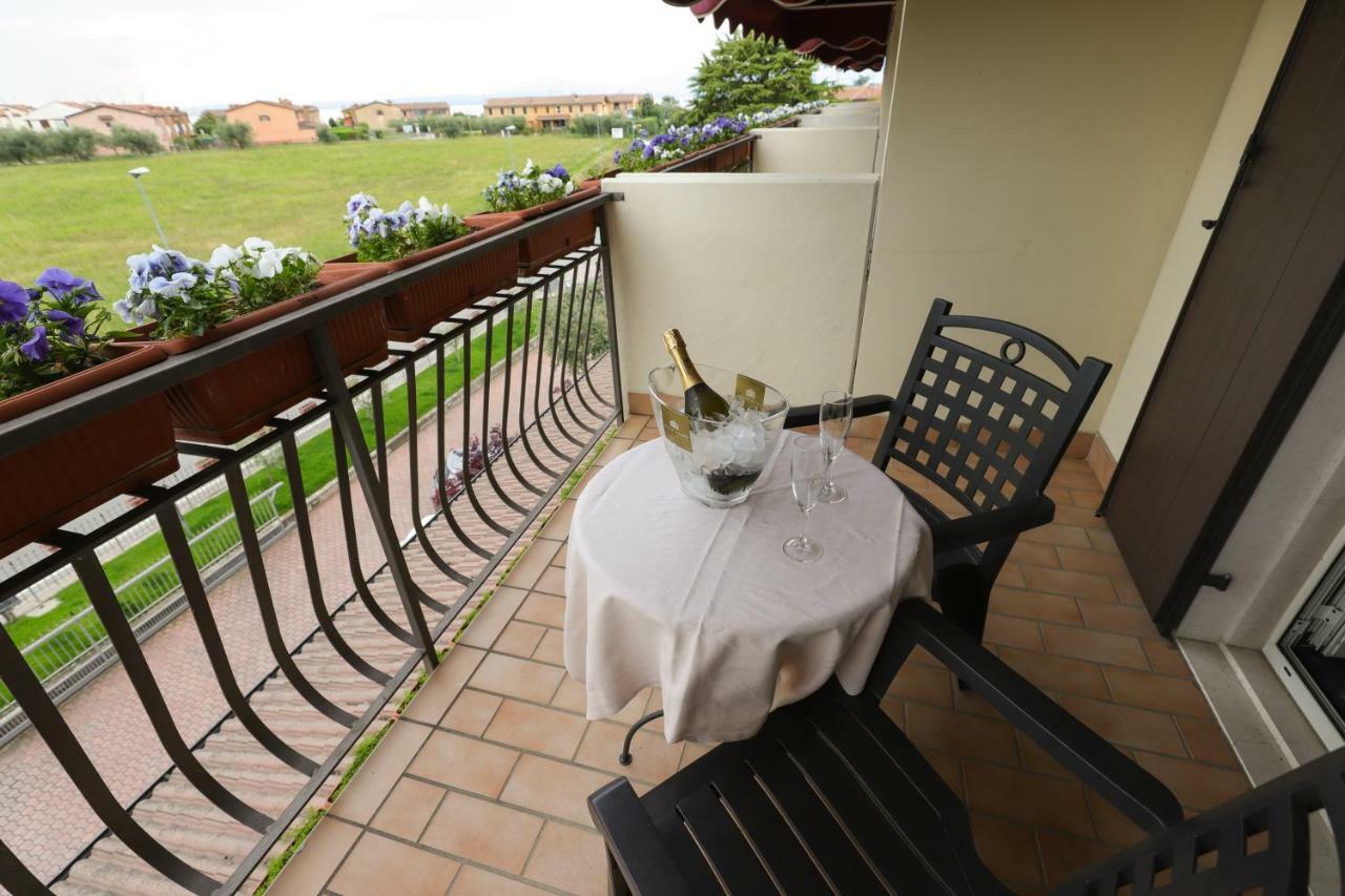 Hotel da Roberto Lazise Bagian luar foto